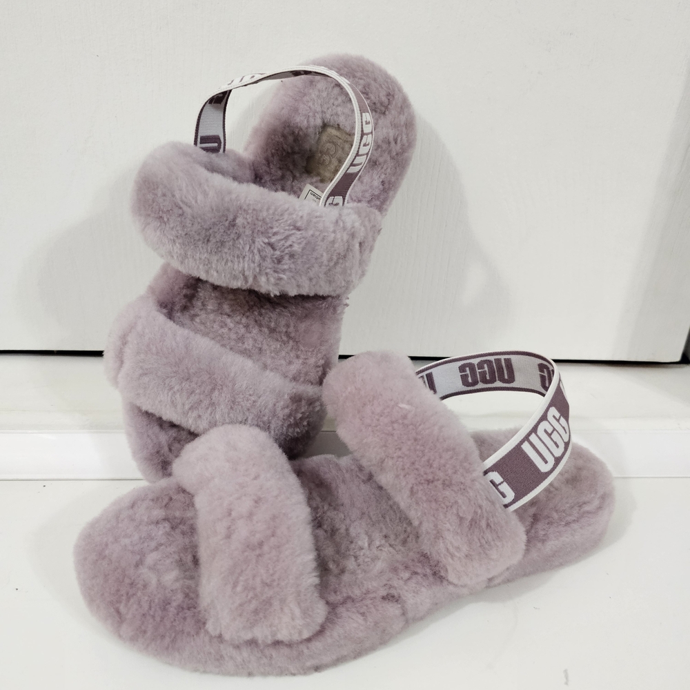 UGG Fluffy Lilac Sandals